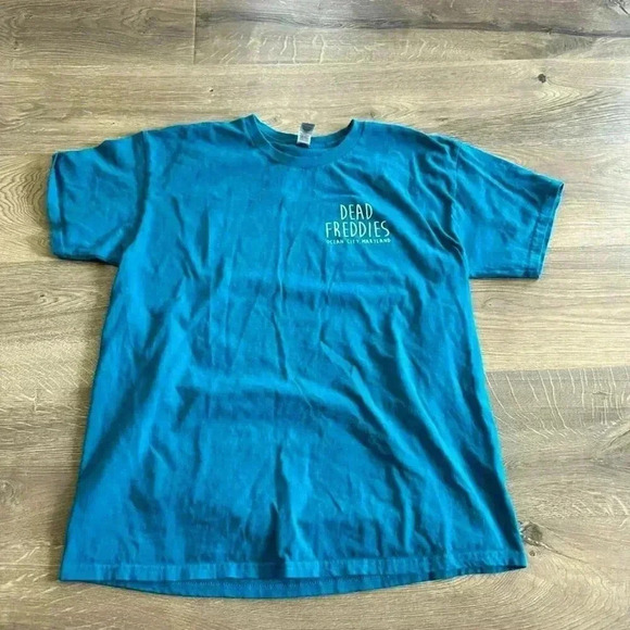 Dead Freddie's Graphic Tee - Picture 2 of 7